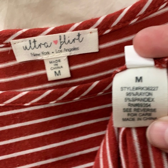 👱‍♀️any3/10👱‍♀️Ultra Flirt sz M cinnamon stripe tunic tee top long sleeve crew - Picture 2 of 4